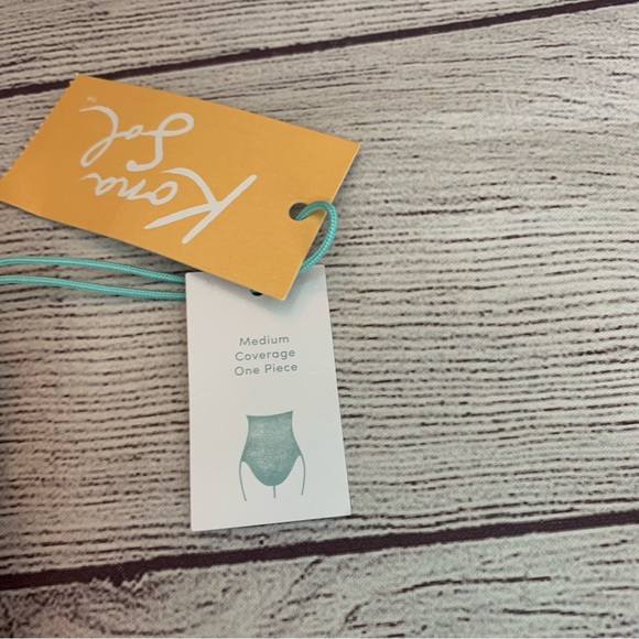 NWT Kona Sol Women's Colorblock 1 PC Swimsuit M 8-10 - Picture 5 of 10